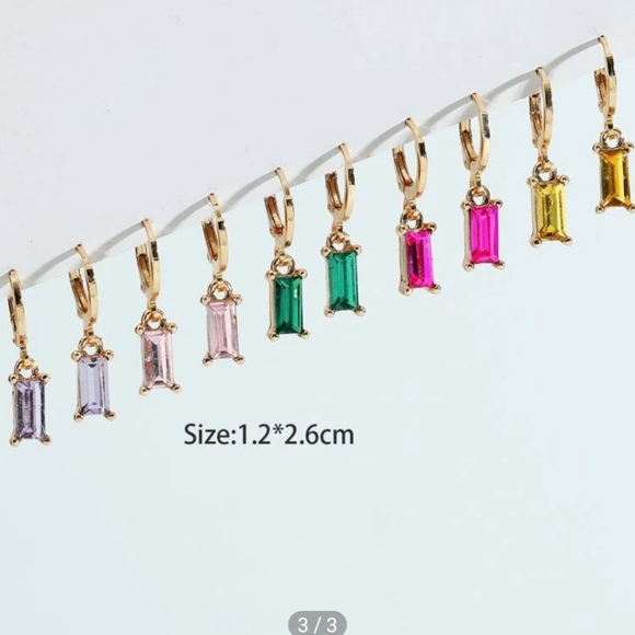 Rhinestone Decor Earrings - Picture 2 of 3